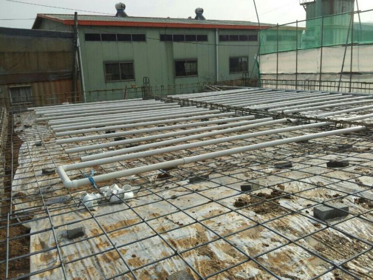 (주)제이푸드 - 기초 베이스작업 (결로방지용 통풍관작업)